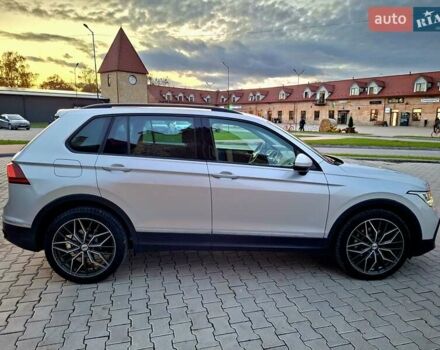 Серый Фольксваген Тигуан, объемом двигателя 1.97 л и пробегом 190 тыс. км за 26399 $, фото 9 на Automoto.ua