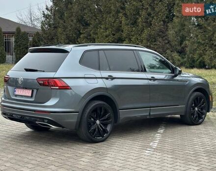 Серый Фольксваген Тигуан, объемом двигателя 2 л и пробегом 67 тыс. км за 25999 $, фото 8 на Automoto.ua