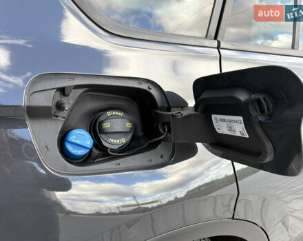 Серый Фольксваген Тигуан, объемом двигателя 2 л и пробегом 176 тыс. км за 27950 $, фото 77 на Automoto.ua