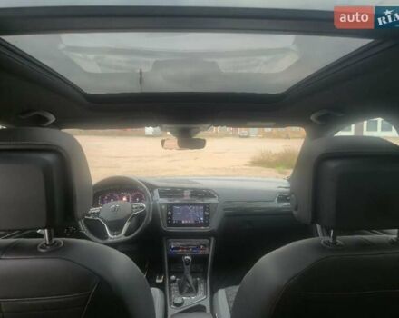 Серый Фольксваген Тигуан, объемом двигателя 2 л и пробегом 117 тыс. км за 34900 $, фото 2 на Automoto.ua