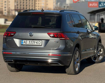 Серый Фольксваген Тигуан, объемом двигателя 1.98 л и пробегом 90 тыс. км за 21900 $, фото 13 на Automoto.ua