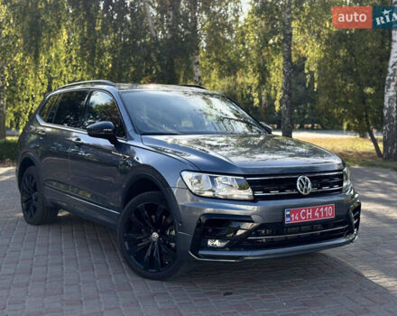 Серый Фольксваген Тигуан, объемом двигателя 1.98 л и пробегом 82 тыс. км за 21499 $, фото 10 на Automoto.ua