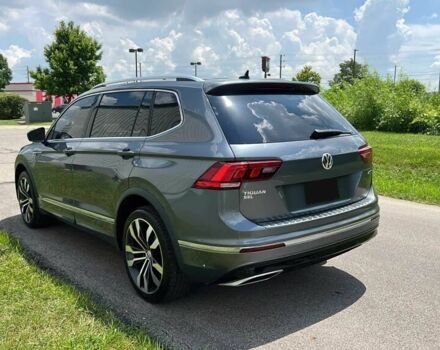 Серый Фольксваген Тигуан, объемом двигателя 2 л и пробегом 38 тыс. км за 13000 $, фото 3 на Automoto.ua