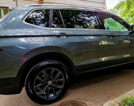 Серый Фольксваген Тигуан, объемом двигателя 2 л и пробегом 43 тыс. км за 13800 $, фото 10 на Automoto.ua
