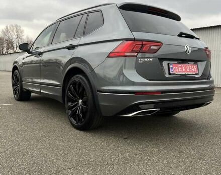 Серый Фольксваген Тигуан, объемом двигателя 1.98 л и пробегом 98 тыс. км за 24500 $, фото 23 на Automoto.ua