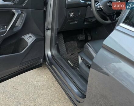 Серый Фольксваген Тигуан, объемом двигателя 1.98 л и пробегом 92 тыс. км за 24500 $, фото 33 на Automoto.ua