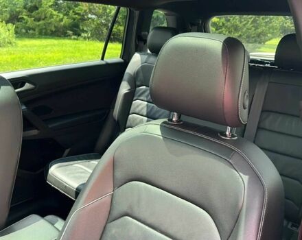 Серый Фольксваген Тигуан, объемом двигателя 2 л и пробегом 38 тыс. км за 13000 $, фото 8 на Automoto.ua