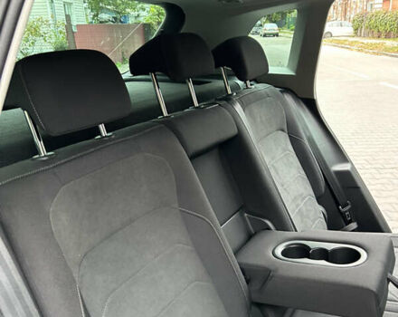 Серый Фольксваген Тигуан, объемом двигателя 2 л и пробегом 194 тыс. км за 31500 $, фото 31 на Automoto.ua