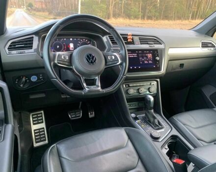 Серый Фольксваген Тигуан, объемом двигателя 2 л и пробегом 74 тыс. км за 11100 $, фото 10 на Automoto.ua