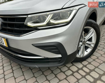 Сірий Фольксваген Тігуан, об'ємом двигуна 1.97 л та пробігом 160 тис. км за 28650 $, фото 21 на Automoto.ua