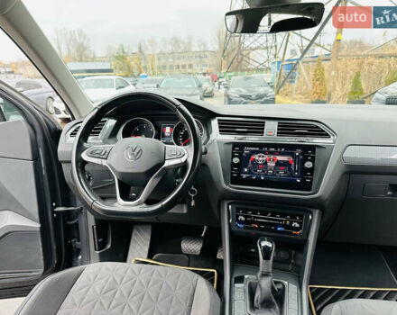 Серый Фольксваген Тигуан, объемом двигателя 1.97 л и пробегом 150 тыс. км за 26300 $, фото 20 на Automoto.ua