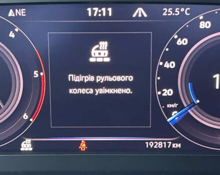 Серый Фольксваген Тигуан, объемом двигателя 2 л и пробегом 193 тыс. км за 29900 $, фото 11 на Automoto.ua