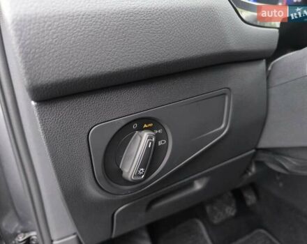 Сірий Фольксваген Тігуан, об'ємом двигуна 2 л та пробігом 63 тис. км за 23400 $, фото 30 на Automoto.ua