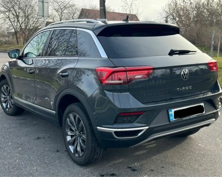 Серый Фольксваген Тигуан, объемом двигателя 1.5 л и пробегом 49 тыс. км за 23700 $, фото 2 на Automoto.ua