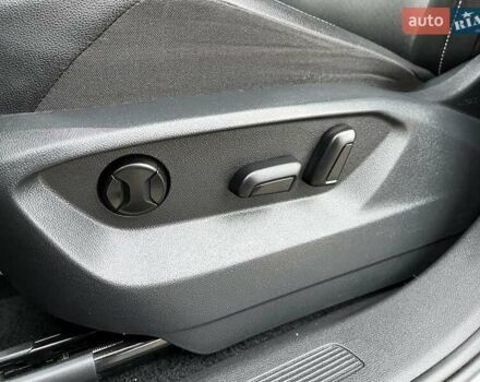 Серый Фольксваген Тигуан, объемом двигателя 2 л и пробегом 119 тыс. км за 19500 $, фото 74 на Automoto.ua