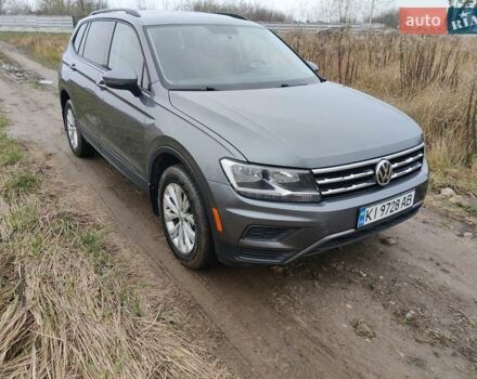 Серый Фольксваген Тигуан, объемом двигателя 1.98 л и пробегом 76 тыс. км за 19200 $, фото 8 на Automoto.ua