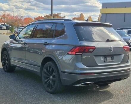 Серый Фольксваген Тигуан, объемом двигателя 2 л и пробегом 96 тыс. км за 13300 $, фото 4 на Automoto.ua