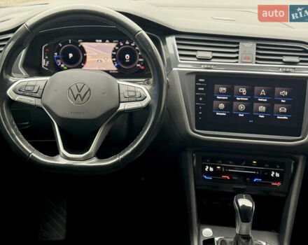 Сірий Фольксваген Тігуан, об'ємом двигуна 2 л та пробігом 204 тис. км за 34499 $, фото 30 на Automoto.ua