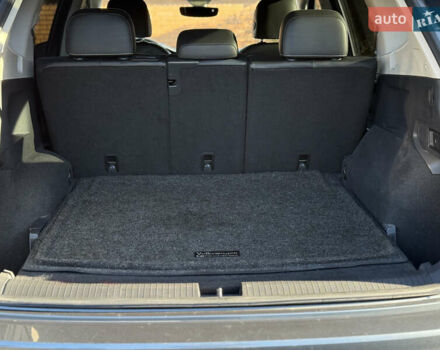 Серый Фольксваген Тигуан, объемом двигателя 2 л и пробегом 120 тыс. км за 23500 $, фото 21 на Automoto.ua