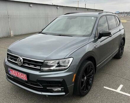 Серый Фольксваген Тигуан, объемом двигателя 1.98 л и пробегом 98 тыс. км за 24500 $, фото 6 на Automoto.ua