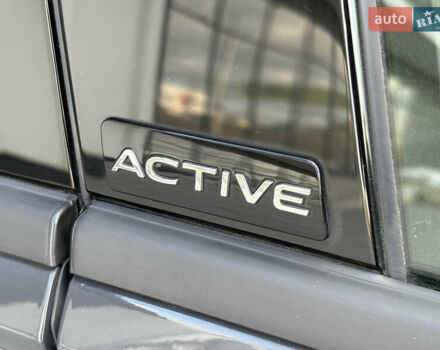 Серый Фольксваген Тигуан, объемом двигателя 2 л и пробегом 176 тыс. км за 27950 $, фото 32 на Automoto.ua