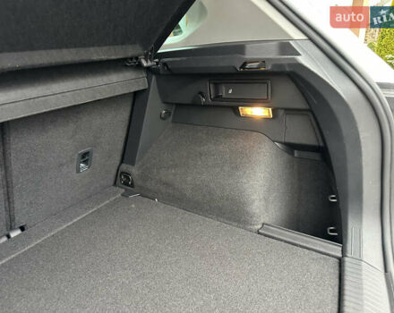 Сірий Фольксваген Тігуан, об'ємом двигуна 1.97 л та пробігом 160 тис. км за 28650 $, фото 96 на Automoto.ua