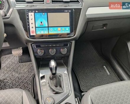 Серый Фольксваген Тигуан, объемом двигателя 1.98 л и пробегом 76 тыс. км за 19200 $, фото 17 на Automoto.ua