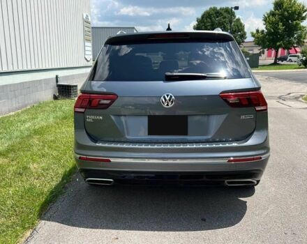 Серый Фольксваген Тигуан, объемом двигателя 2 л и пробегом 38 тыс. км за 13000 $, фото 4 на Automoto.ua