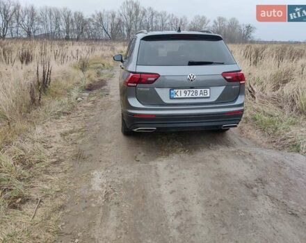 Серый Фольксваген Тигуан, объемом двигателя 1.98 л и пробегом 76 тыс. км за 19200 $, фото 7 на Automoto.ua