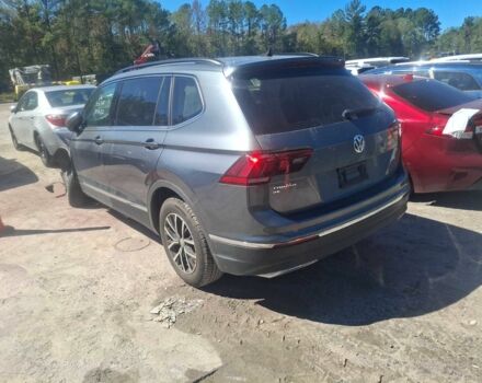 Серый Фольксваген Тигуан, объемом двигателя 2 л и пробегом 56 тыс. км за 12500 $, фото 6 на Automoto.ua