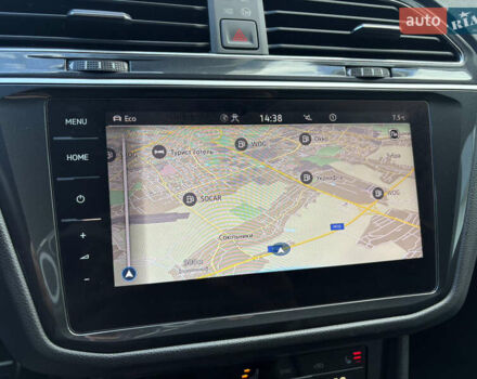 Серый Фольксваген Тигуан, объемом двигателя 2 л и пробегом 176 тыс. км за 27950 $, фото 64 на Automoto.ua