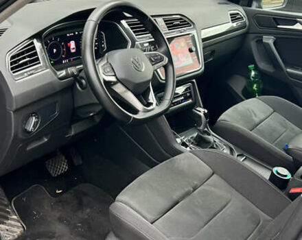 Серый Фольксваген Тигуан, объемом двигателя 1.98 л и пробегом 88 тыс. км за 43106 $, фото 5 на Automoto.ua