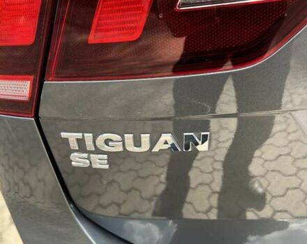 Серый Фольксваген Тигуан, объемом двигателя 1.98 л и пробегом 98 тыс. км за 24500 $, фото 101 на Automoto.ua