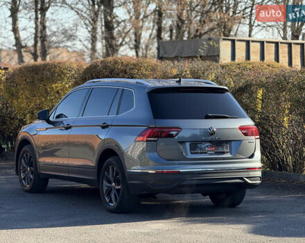 Серый Фольксваген Тигуан, объемом двигателя 2 л и пробегом 120 тыс. км за 23500 $, фото 9 на Automoto.ua