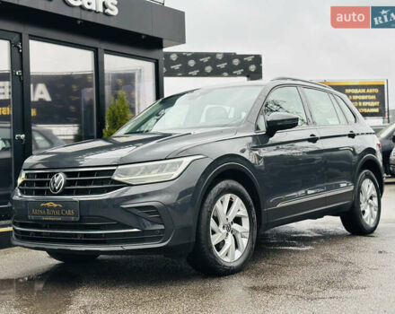 Серый Фольксваген Тигуан, объемом двигателя 1.97 л и пробегом 150 тыс. км за 26300 $, фото 5 на Automoto.ua