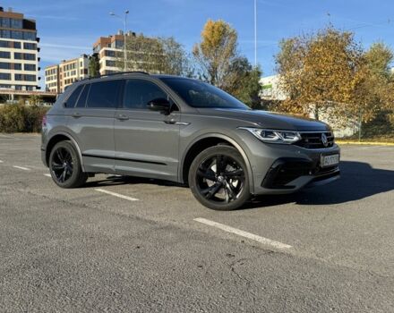 Серый Фольксваген Тигуан, объемом двигателя 2 л и пробегом 52 тыс. км за 36999 $, фото 2 на Automoto.ua