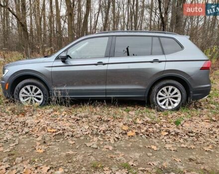 Серый Фольксваген Тигуан, объемом двигателя 1.98 л и пробегом 76 тыс. км за 19200 $, фото 5 на Automoto.ua