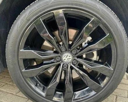 Серый Фольксваген Тигуан, объемом двигателя 2 л и пробегом 83 тыс. км за 15000 $, фото 6 на Automoto.ua