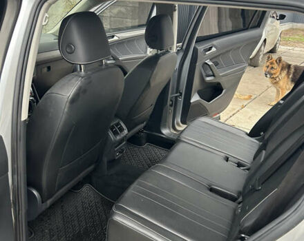 Серый Фольксваген Тигуан, объемом двигателя 1.98 л и пробегом 63 тыс. км за 25900 $, фото 9 на Automoto.ua