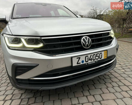 Сірий Фольксваген Тігуан, об'ємом двигуна 1.97 л та пробігом 160 тис. км за 28650 $, фото 28 на Automoto.ua