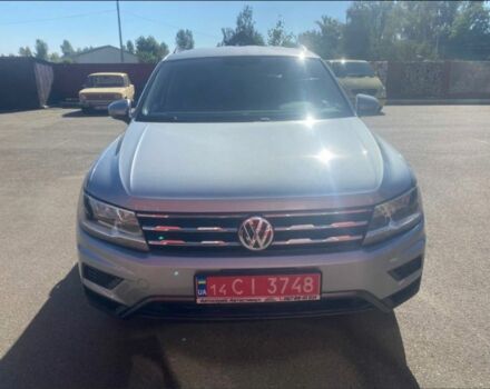 Серый Фольксваген Тигуан, объемом двигателя 2 л и пробегом 90 тыс. км за 23000 $, фото 1 на Automoto.ua