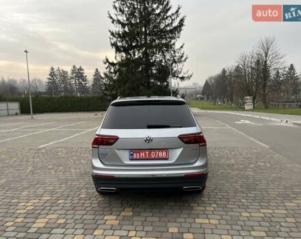 Серый Фольксваген Тигуан, объемом двигателя 2 л и пробегом 119 тыс. км за 19500 $, фото 58 на Automoto.ua