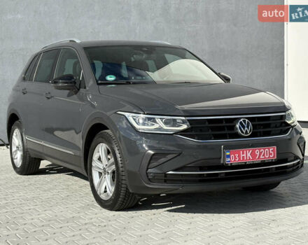 Серый Фольксваген Тигуан, объемом двигателя 2 л и пробегом 176 тыс. км за 27950 $, фото 8 на Automoto.ua