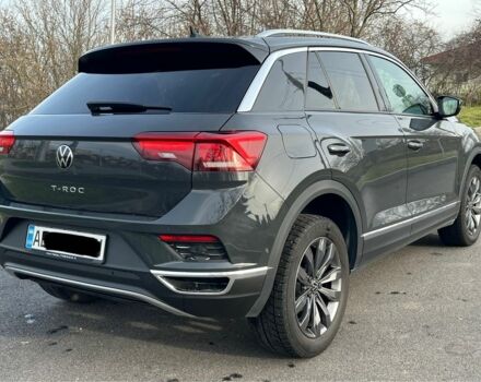 Серый Фольксваген Тигуан, объемом двигателя 1.5 л и пробегом 49 тыс. км за 23700 $, фото 3 на Automoto.ua