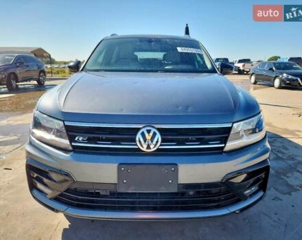 Серый Фольксваген Тигуан, объемом двигателя 1.98 л и пробегом 153 тыс. км за 5500 $, фото 4 на Automoto.ua