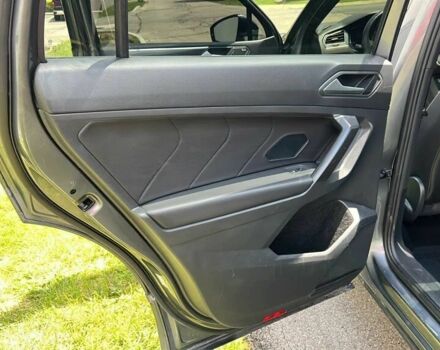 Серый Фольксваген Тигуан, объемом двигателя 2 л и пробегом 38 тыс. км за 13000 $, фото 10 на Automoto.ua