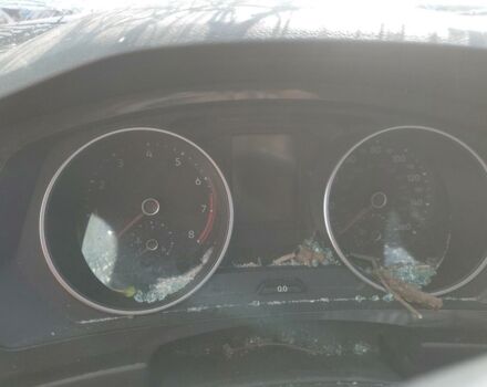 Серый Фольксваген Тигуан, объемом двигателя 2 л и пробегом 160 тыс. км за 6000 $, фото 8 на Automoto.ua