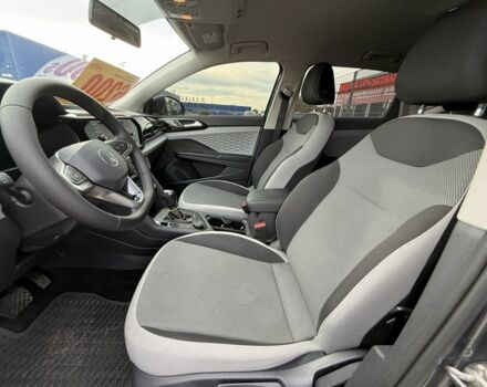 Сірий Фольксваген Тігуан, об'ємом двигуна 1.5 л та пробігом 39 тис. км за 20500 $, фото 7 на Automoto.ua