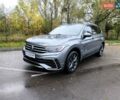 Сірий Фольксваген Тігуан, об'ємом двигуна 2 л та пробігом 63 тис. км за 23400 $, фото 1 на Automoto.ua
