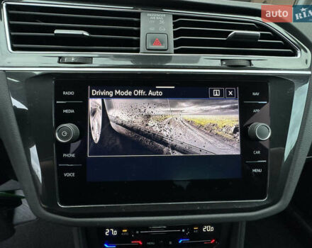 Сірий Фольксваген Тігуан, об'ємом двигуна 1.97 л та пробігом 160 тис. км за 28650 $, фото 85 на Automoto.ua